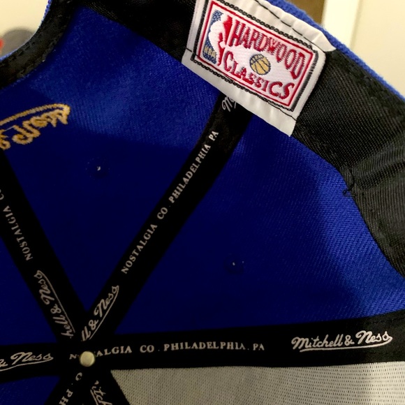 Mitchell & Ness Golden State Warriors (Steph Curry x Lebron James) champ hat - Picture 3 of 5
